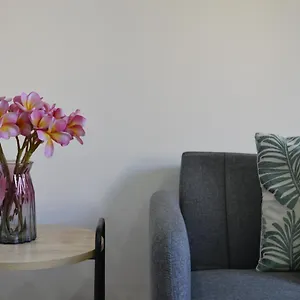  Apartment Urbana